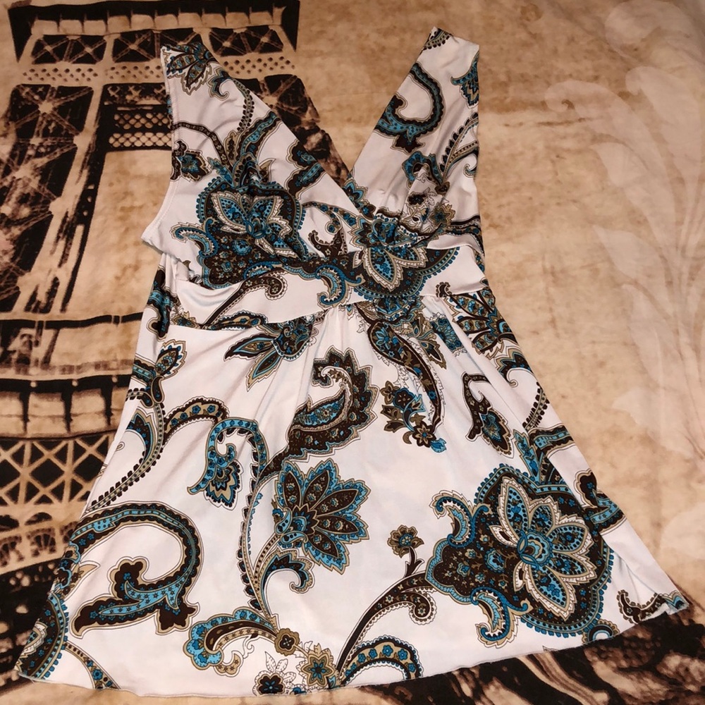 Silky patterned top